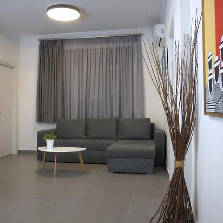 Synathens II - Apartments & Studios Екстериор снимка