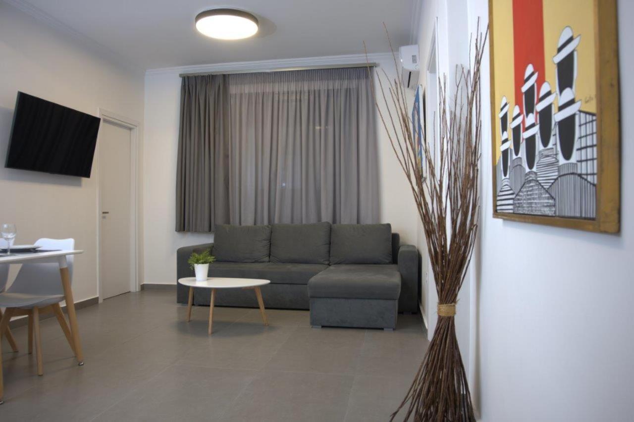 Synathens II - Apartments & Studios Екстериор снимка